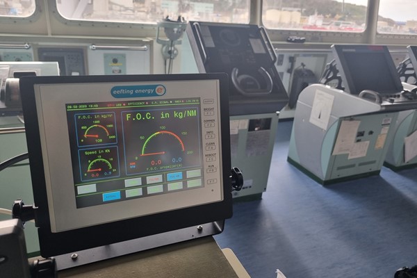Touch Screen for Marine Efficiency Monitoring System by Eefting Energy